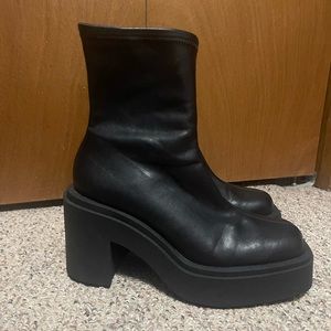 H&M Chunky Heeled Boots
